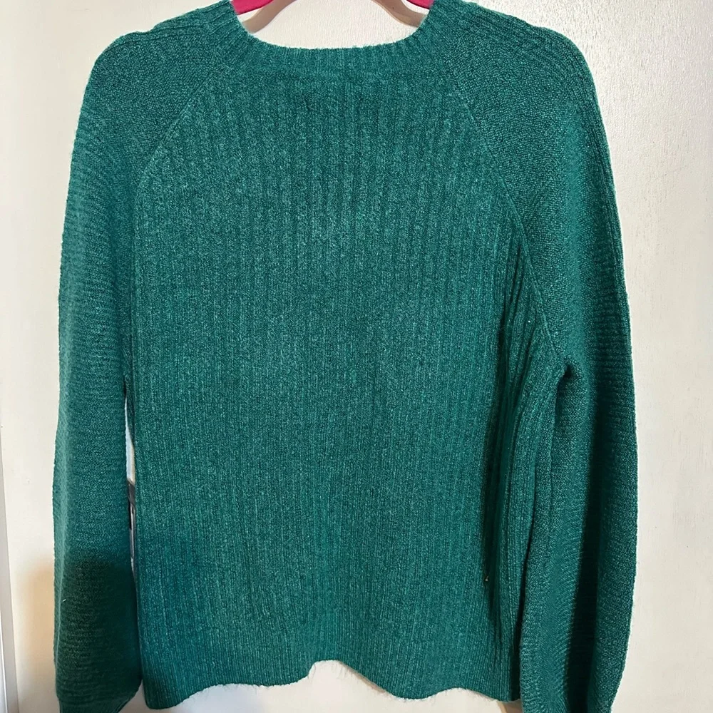 Women’s Vera Wang sweater, emerald green, L, BNWT - Picture 2 of 5